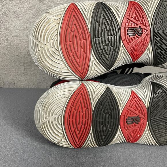 Nike Kyrie 5 Shoes Mens Size 13 Black Red Basketball Sneakers Zoom AO2918-600 - Picture 14 of 16